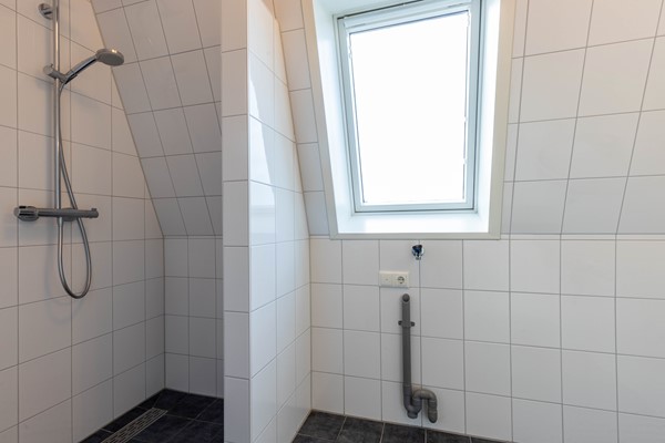 Medium property photo - Leliestraat 13B, 2371 NB Roelofarendsveen